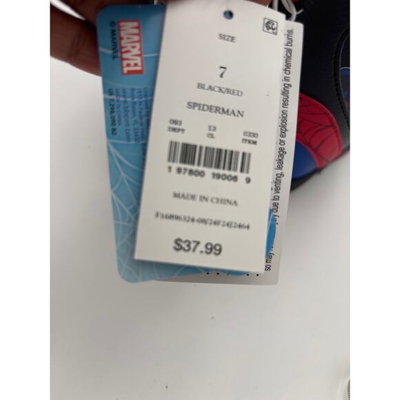 Spiderman Snow boots Toddler Size 7 Light Up Footwear NEW - Picture 8 of 9